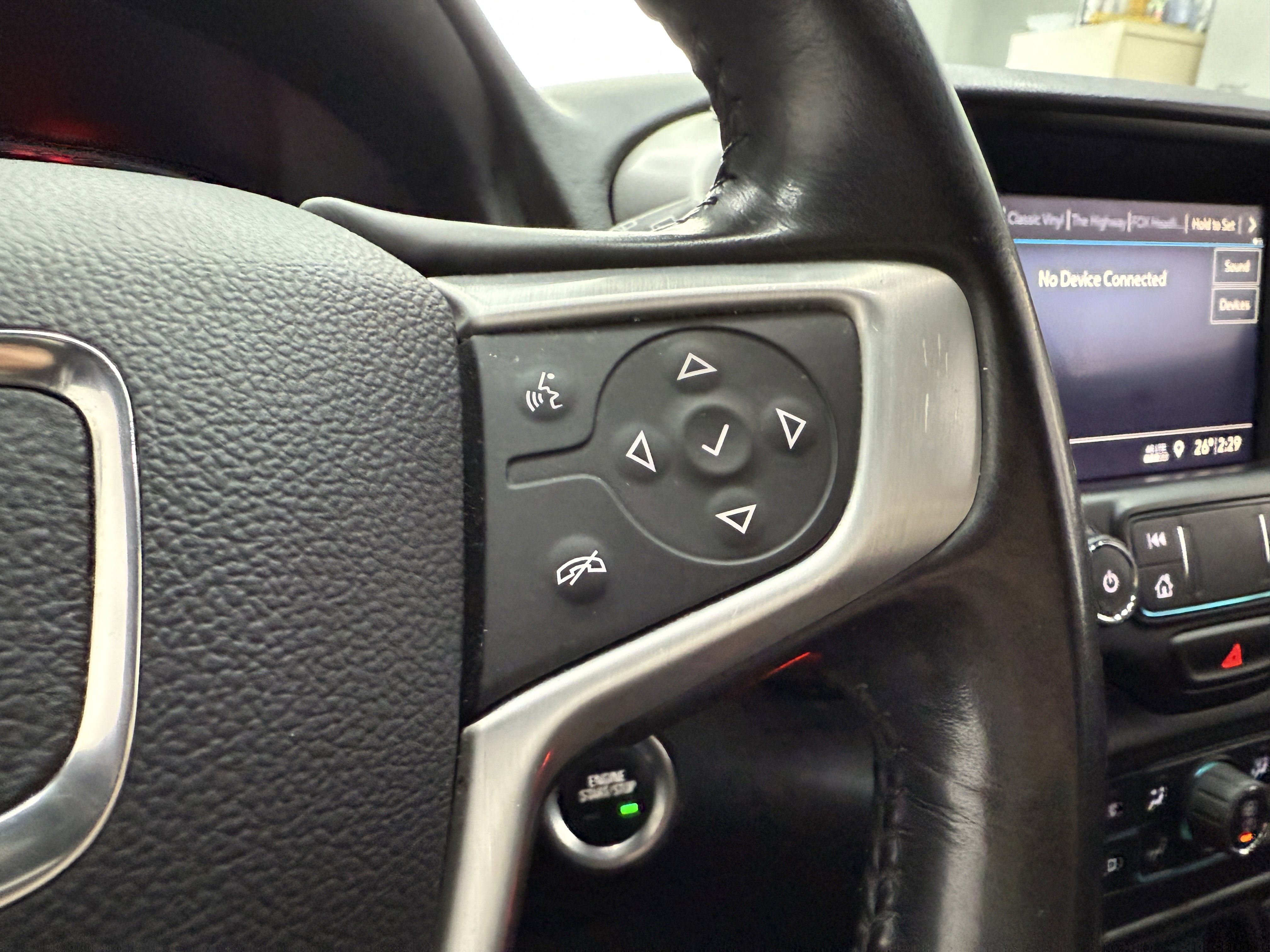 Used 2019 GMC Terrain SLE w/ Driver Convenience Package image 15