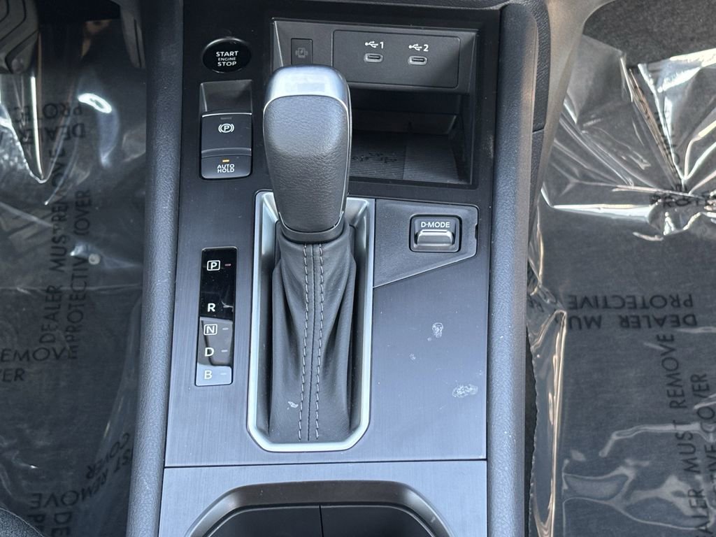 New 2026 Nissan Kicks SV image 18