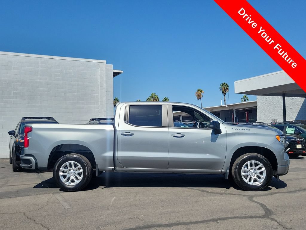 Used 2026 Chevrolet Silverado 1500 RST RWD image 32