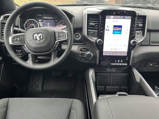 New 2026 RAM 1500 4x4 Crew Cab image 22