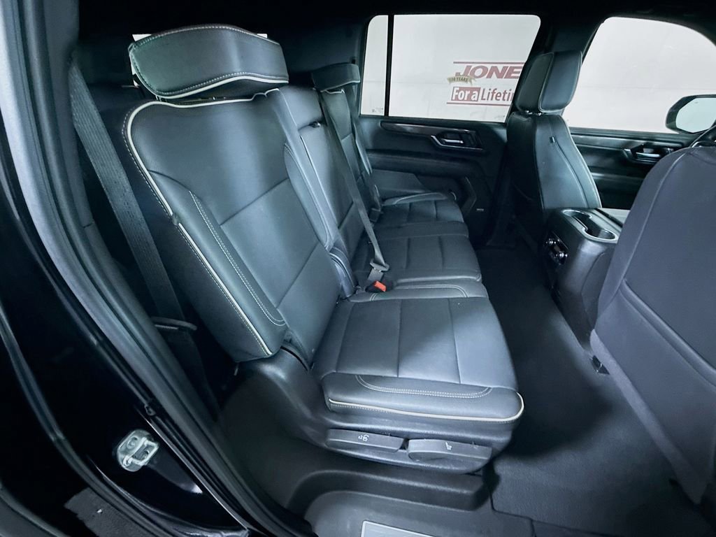 Used 2025 GMC Yukon XL Elevation AWD/4WD image 33