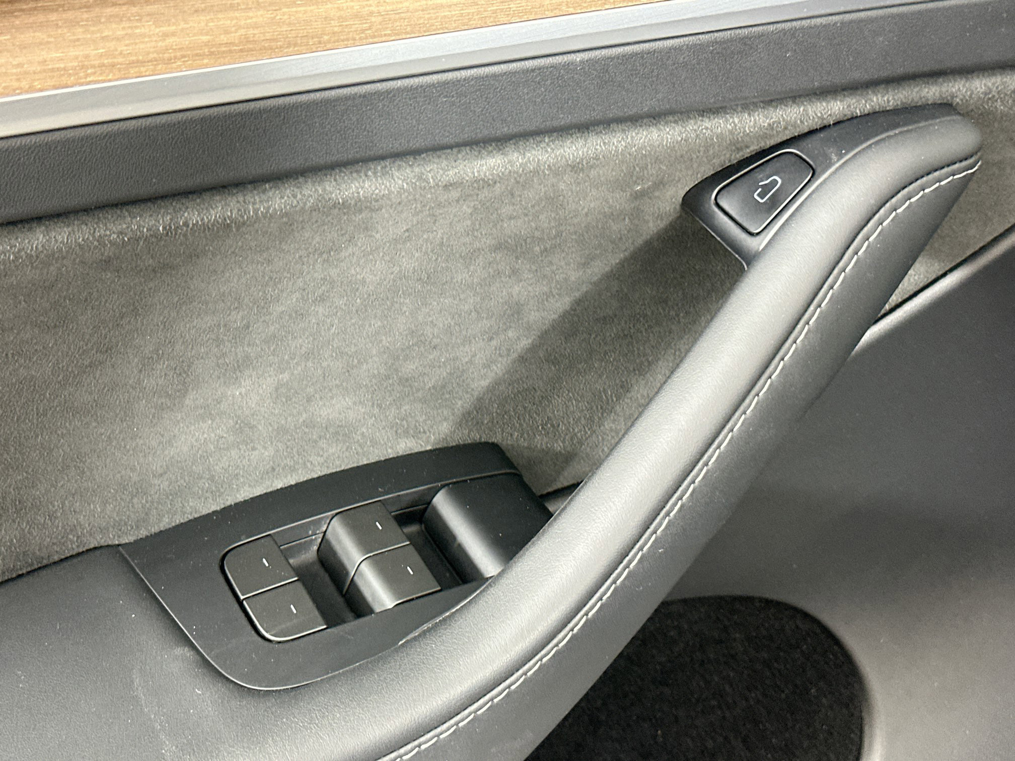 Used 2023 Tesla Model Y Long Range image 15