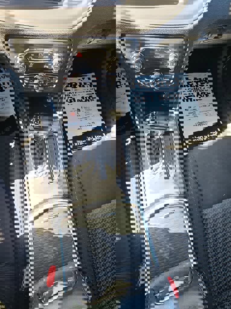 Used 2023 Dodge Charger SXT image 19