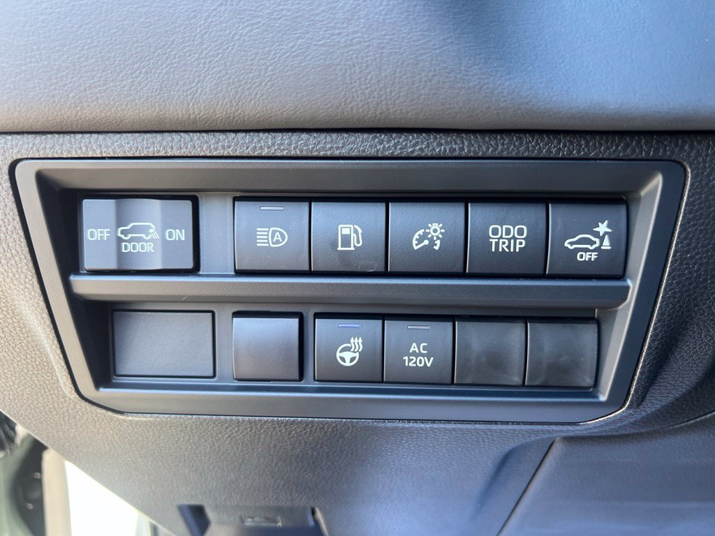 Used 2026 Toyota Sequoia Platinum w/ TRD Off-Road Package AWD/4WD image 40