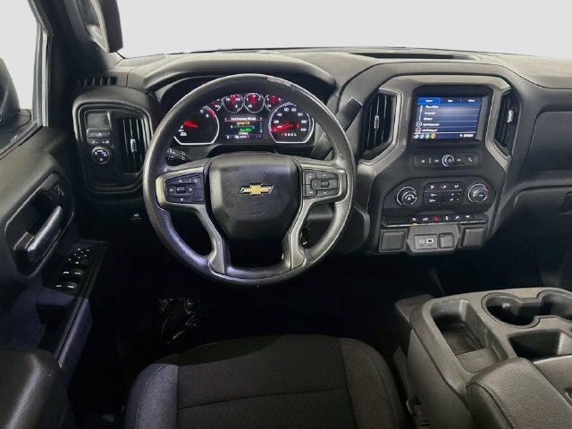 Used 2022 Chevrolet Silverado 1500 Custom w/ Safety Confidence Package RWD image 16