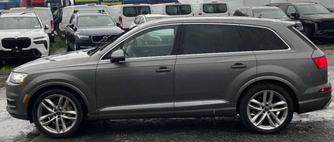 Used 2018 Audi Q7 3.0T Prestige w/ Prestige Package AWD/4WD image 2