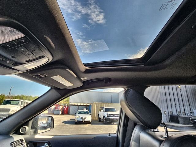 Used 2024 Dodge Durango GT image 27