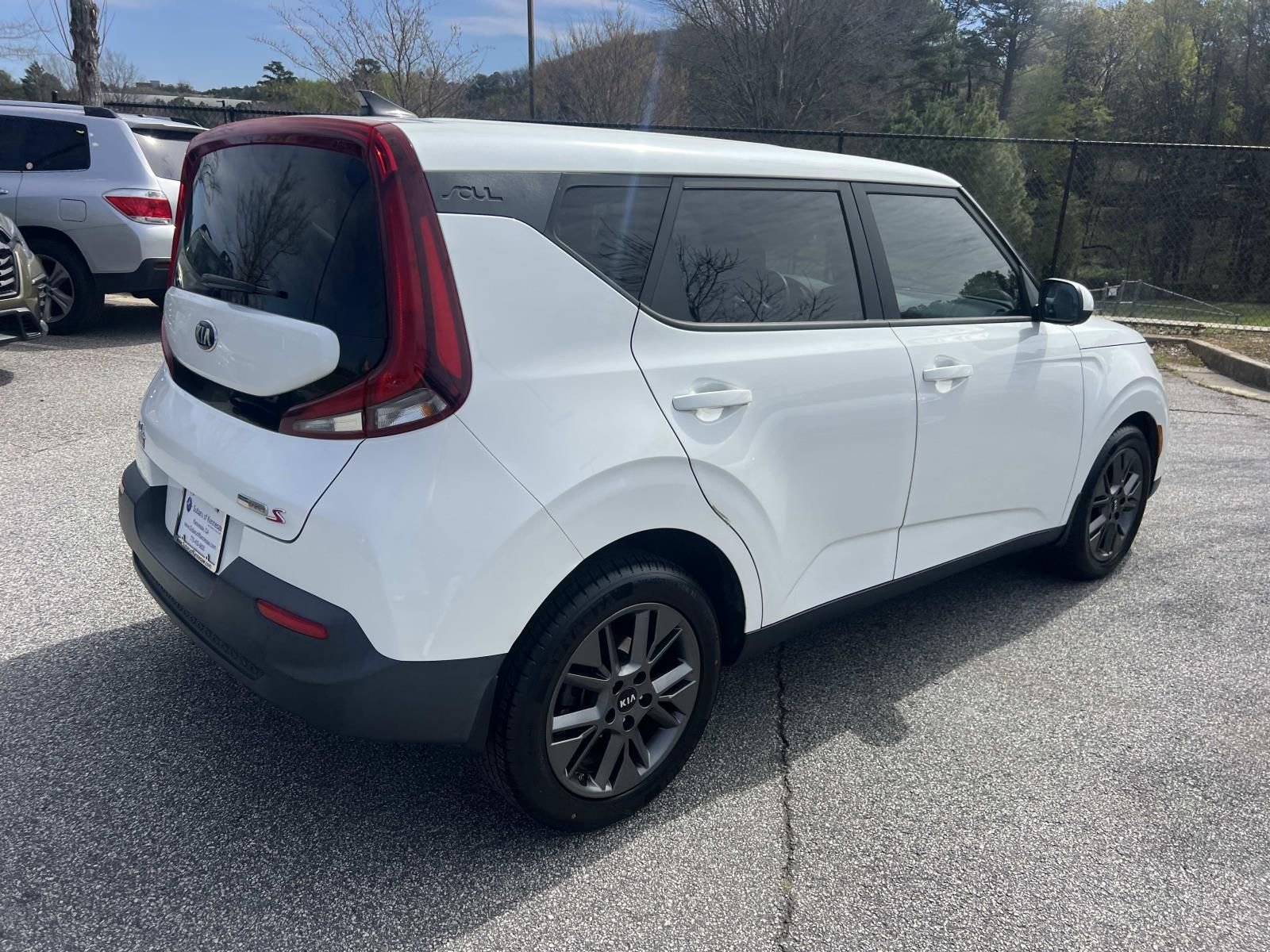 Used 2021 Kia Soul S image 7