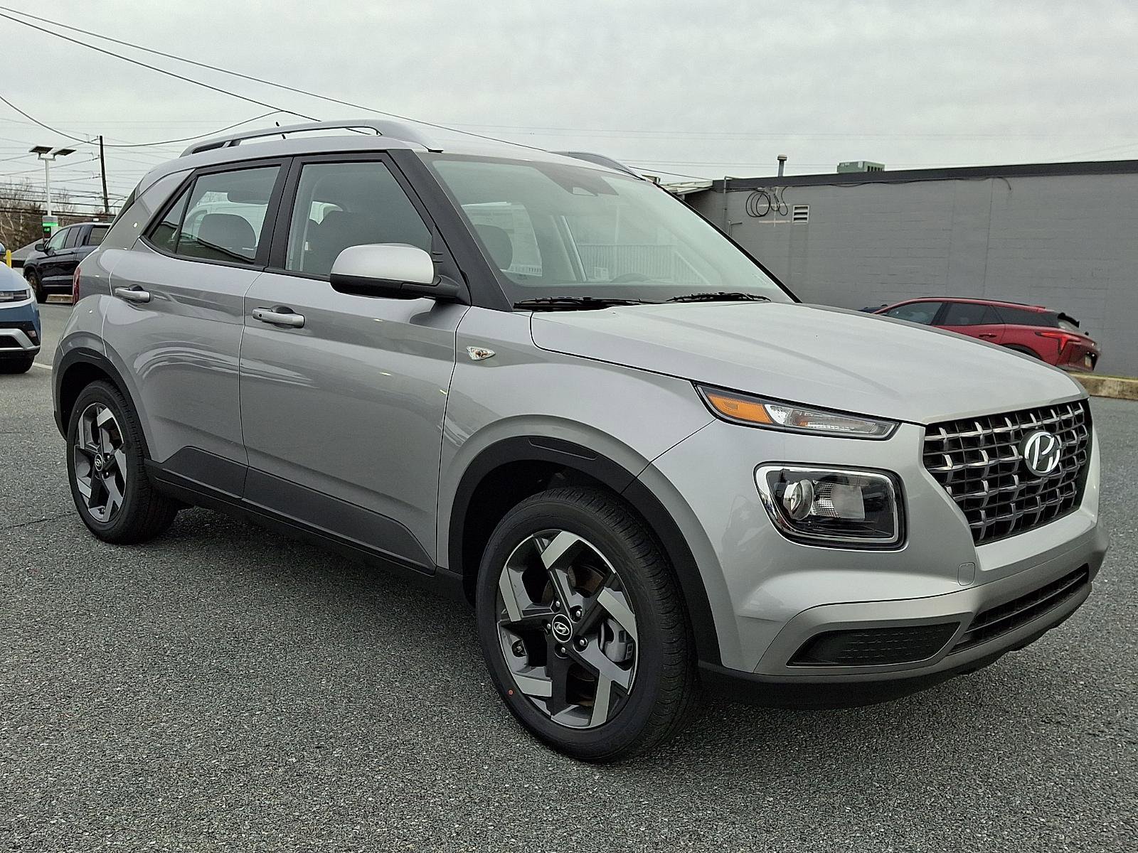 New 2026 Hyundai Venue SEL image 2