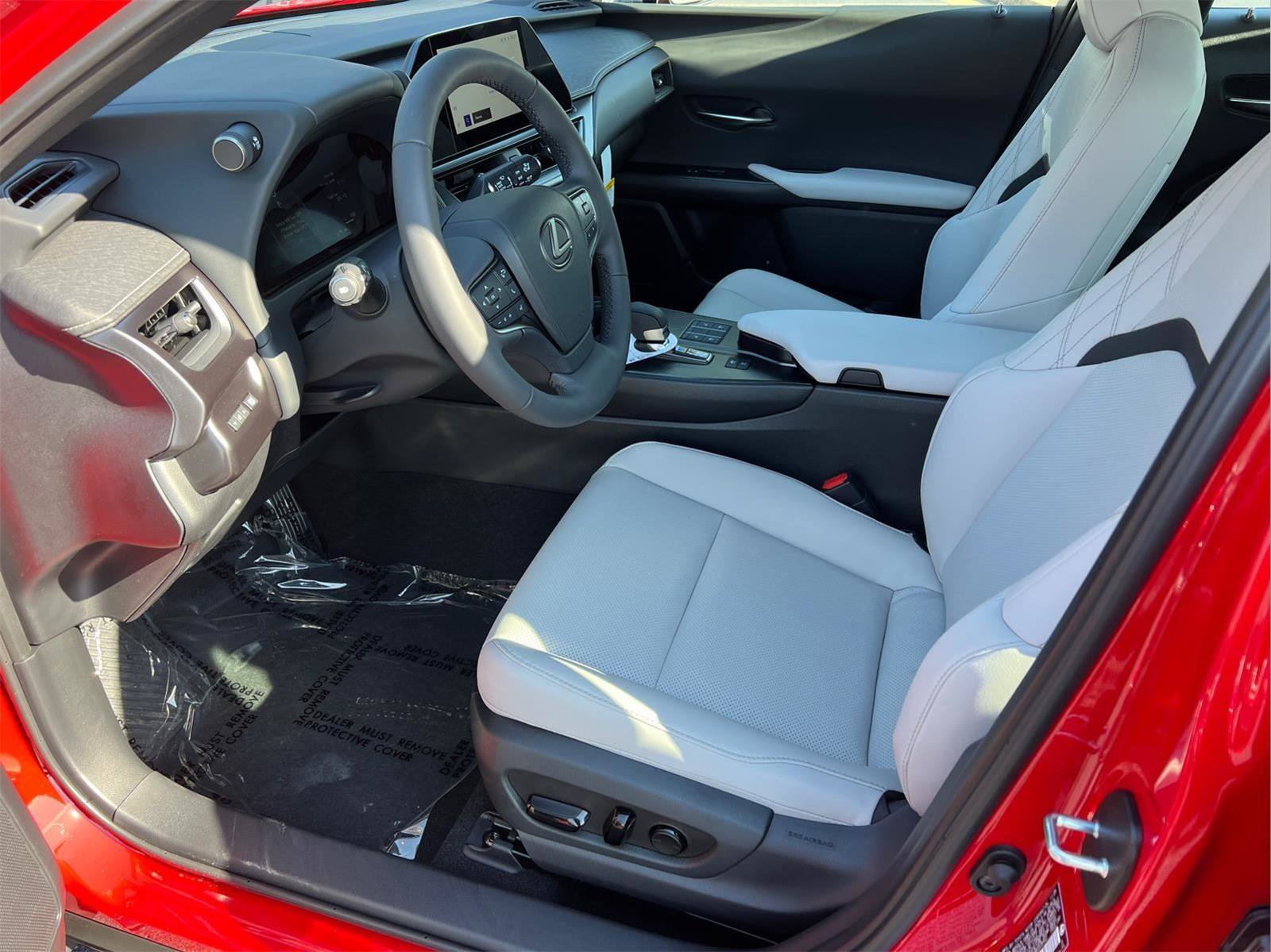 New 2025 Lexus UX 300h FWD image 10