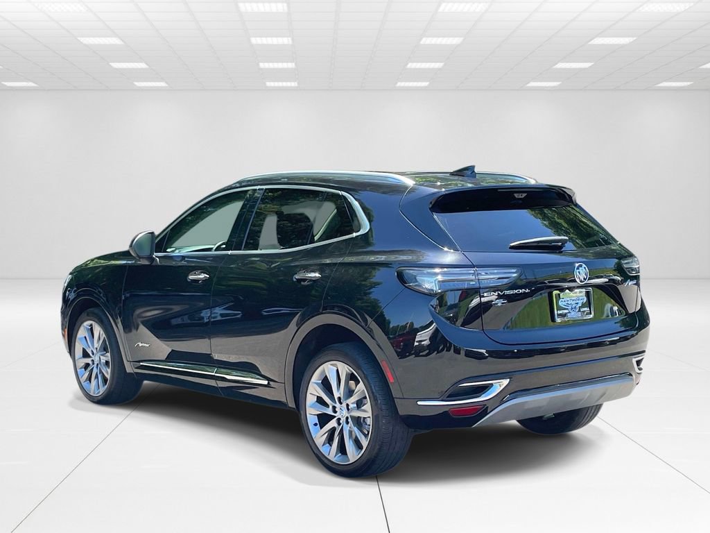 Used 2022 Buick Envision Avenir w/ Technology Package II FWD image 5