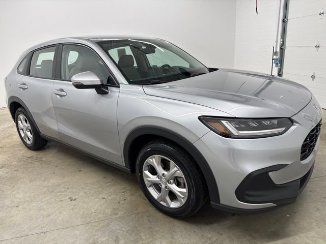 Used 2024 Honda HR-V LX image 3