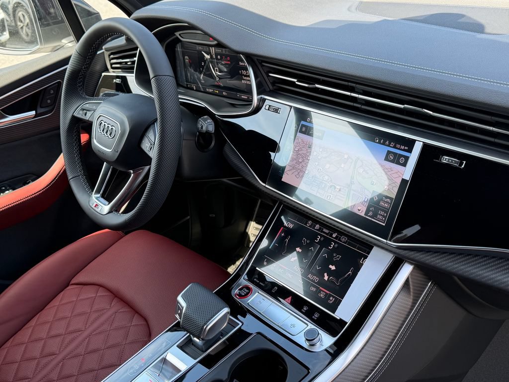 New 2026 Audi SQ7 Premium Plus AWD/4WD image 7