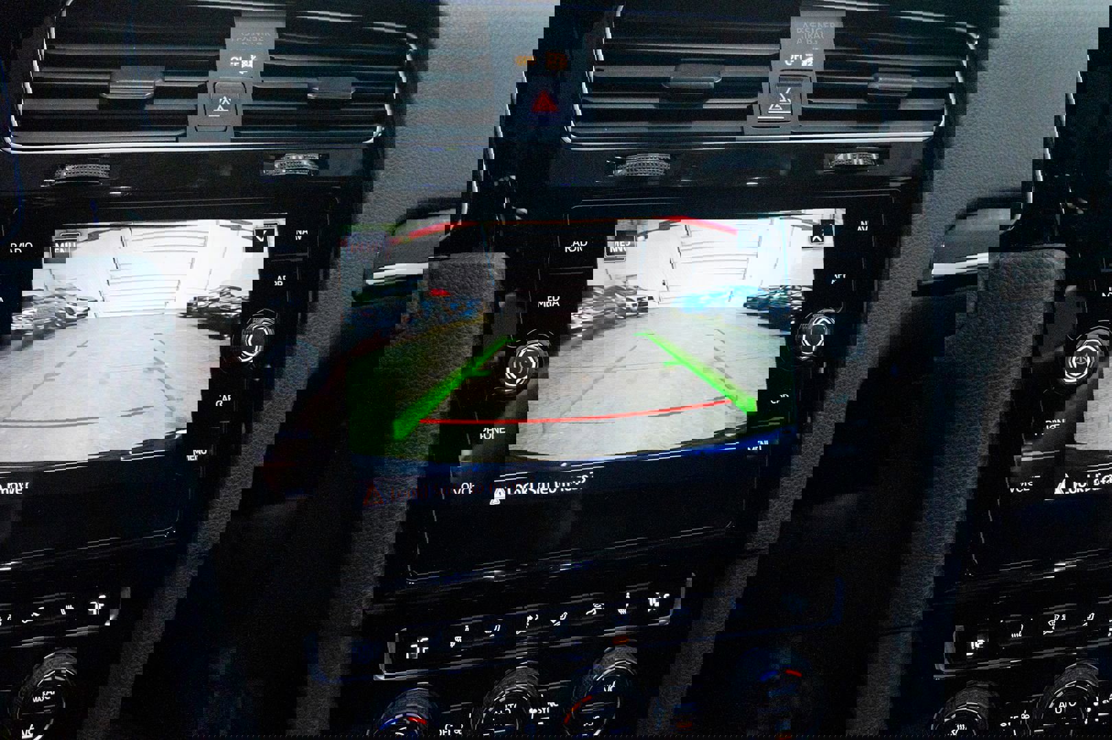 Used 2018 Volkswagen Golf 4-Door image 39