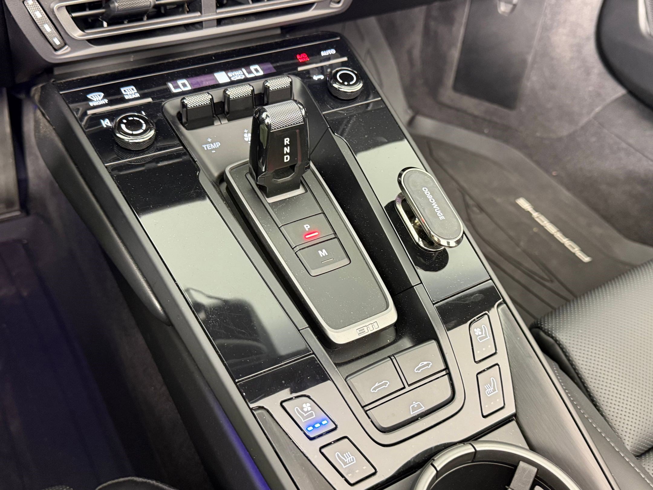 Certified 2022 Porsche 911 Carrera GTS image 22