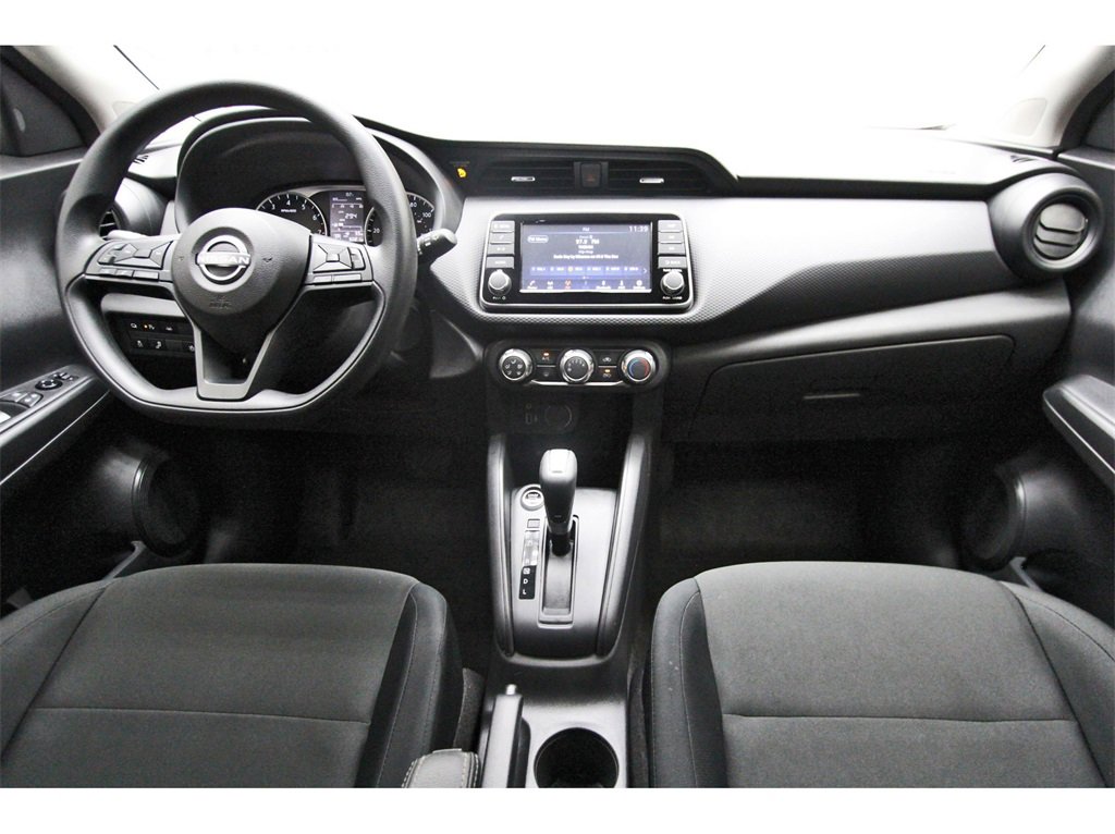 Used 2025 Nissan Kicks Play S image 14