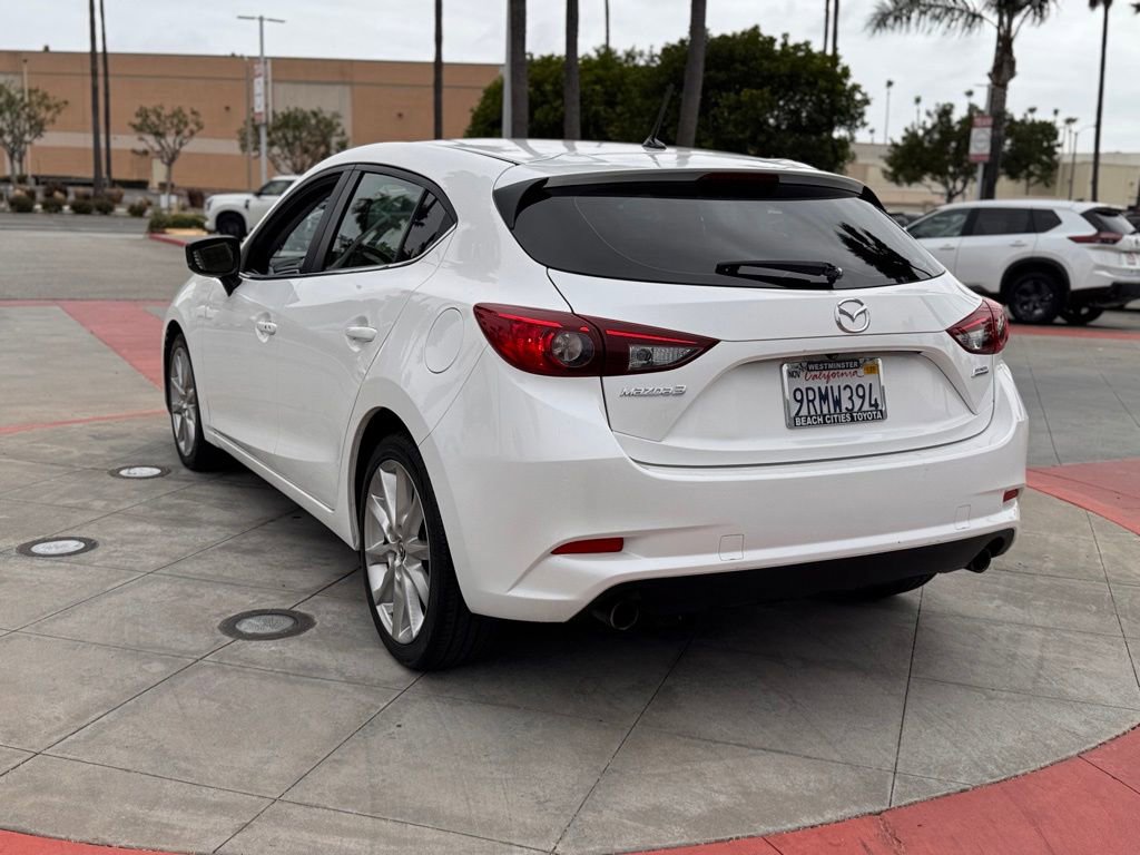 Used 2017 MAZDA MAZDA3 Touring FWD image 6