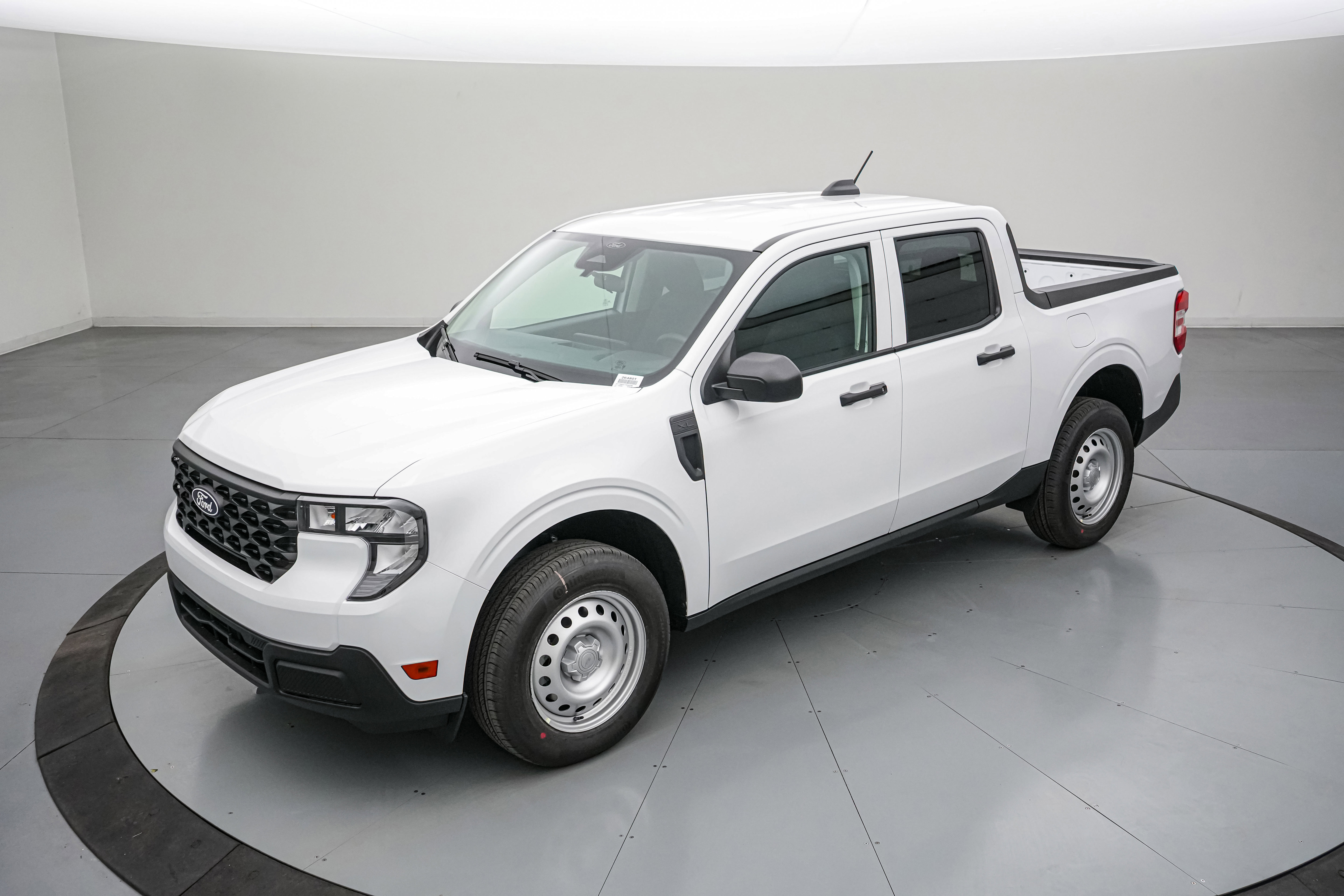 New 2026 Ford Maverick XL image 9