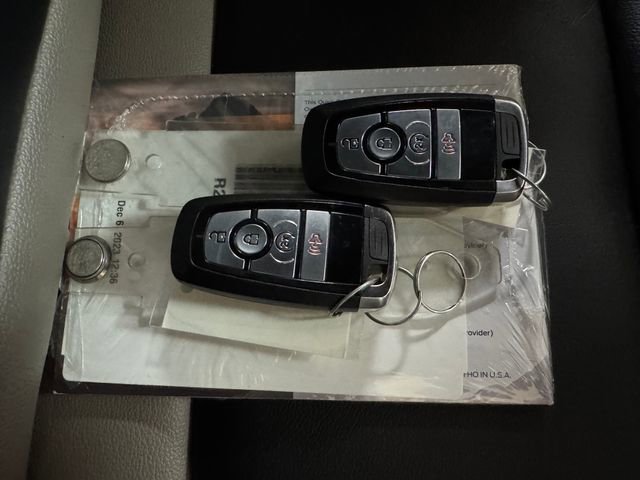 Used 2024 Ford Bronco Wildtrak image 27