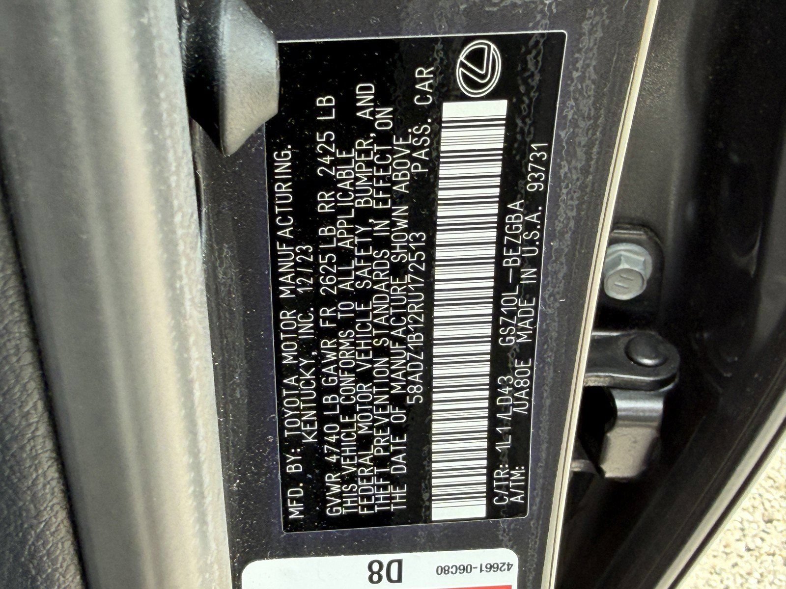 Used 2024 Lexus ES 350 w/ Premium Package FWD image 36