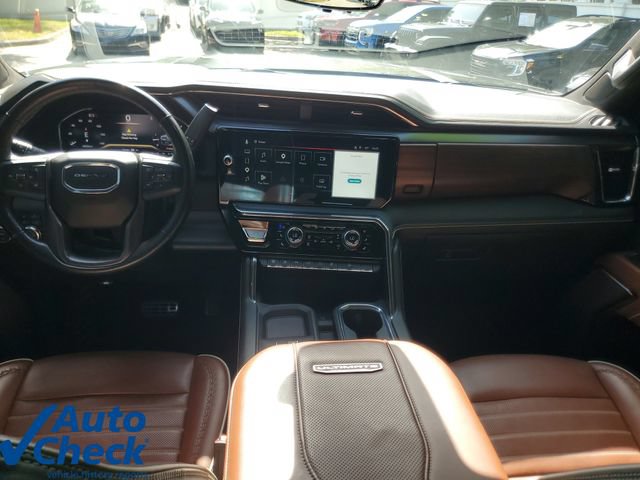 Used 2025 GMC Sierra 2500 Denali Ultimate AWD/4WD image 14
