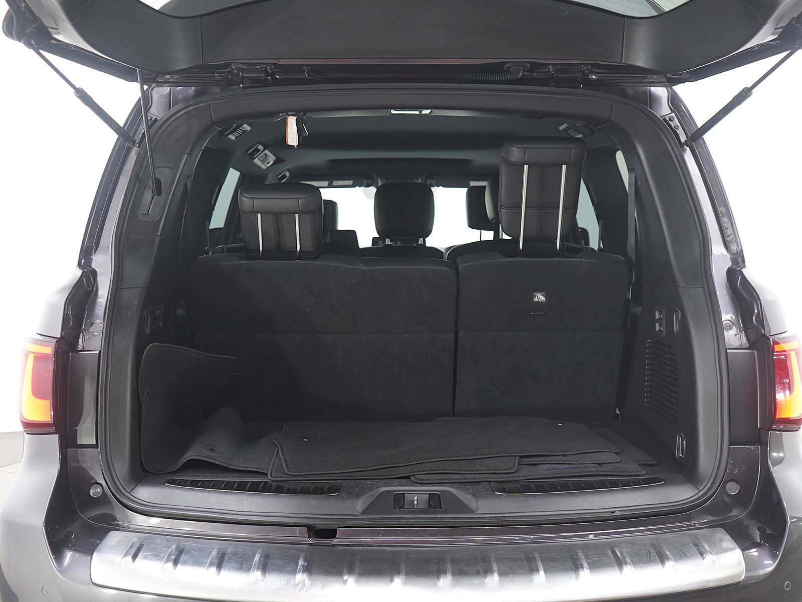 Used 2024 INFINITI QX80 Premium Select image 20