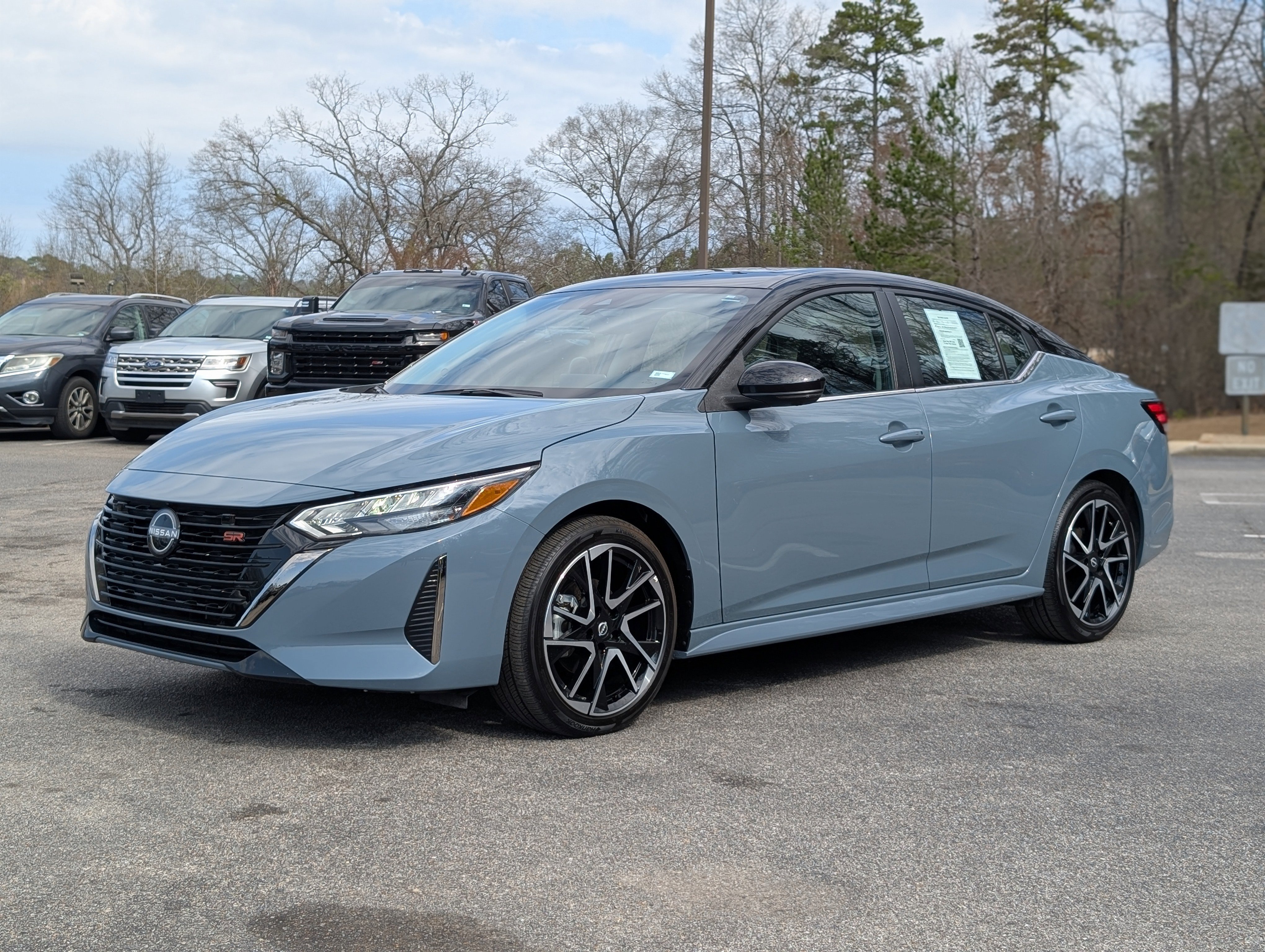 Used 2024 Nissan Sentra SR w/ SR Premium Package image 5