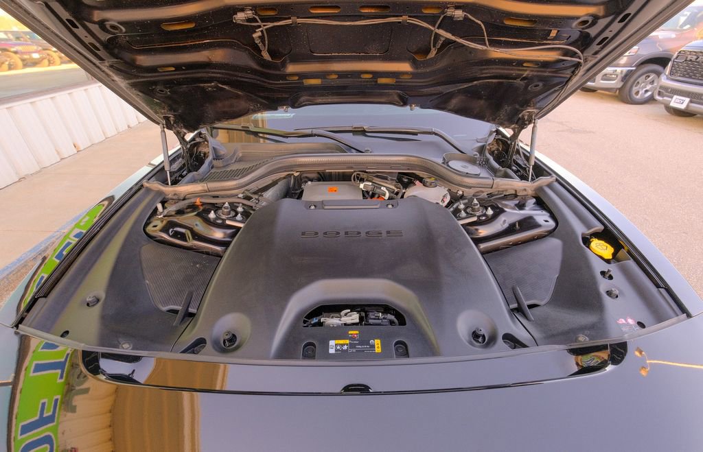 Used 2025 Dodge Charger R/T w/ Quick Order Package 25M R/T image 31