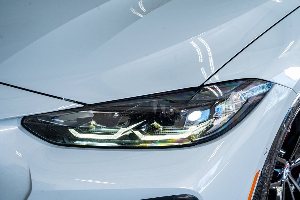 Used 2023 BMW M440i Coupe w/ Premium Package image 13
