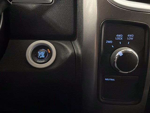 Used 2016 RAM 2500 Limited AWD/4WD image 27