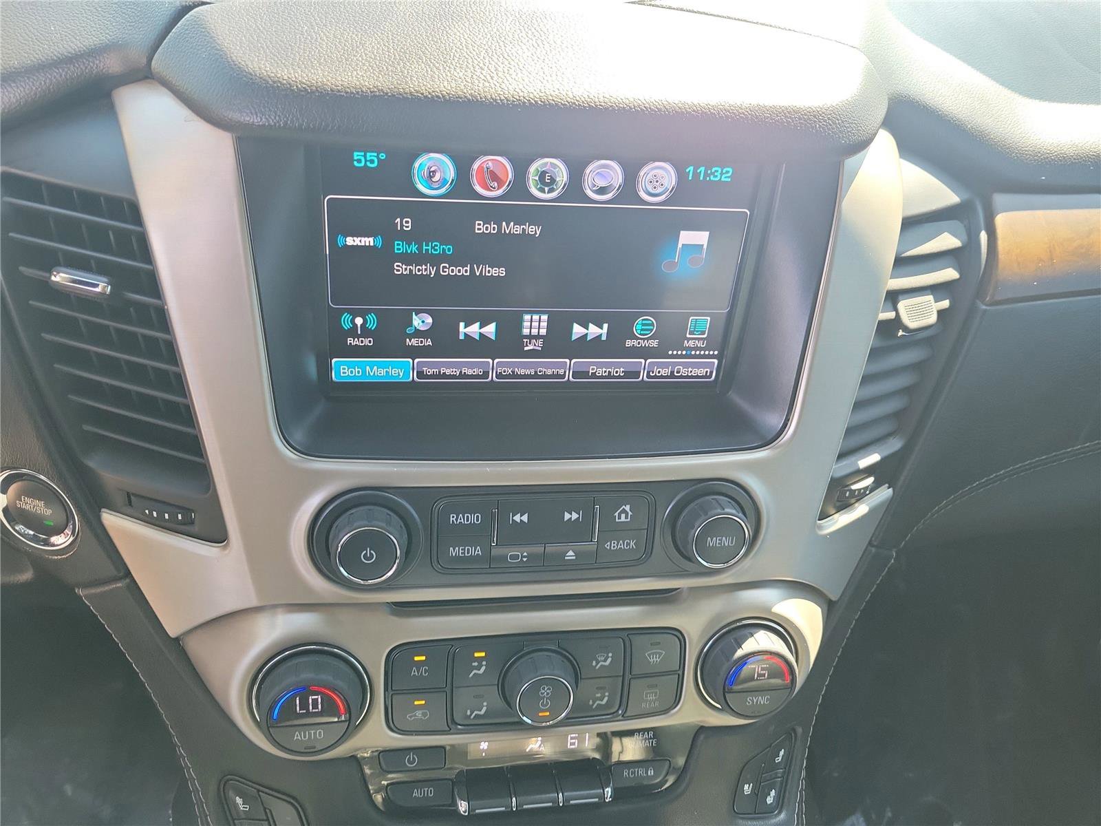 Used 2018 GMC Yukon XL Denali w/ Open Road Package image 31