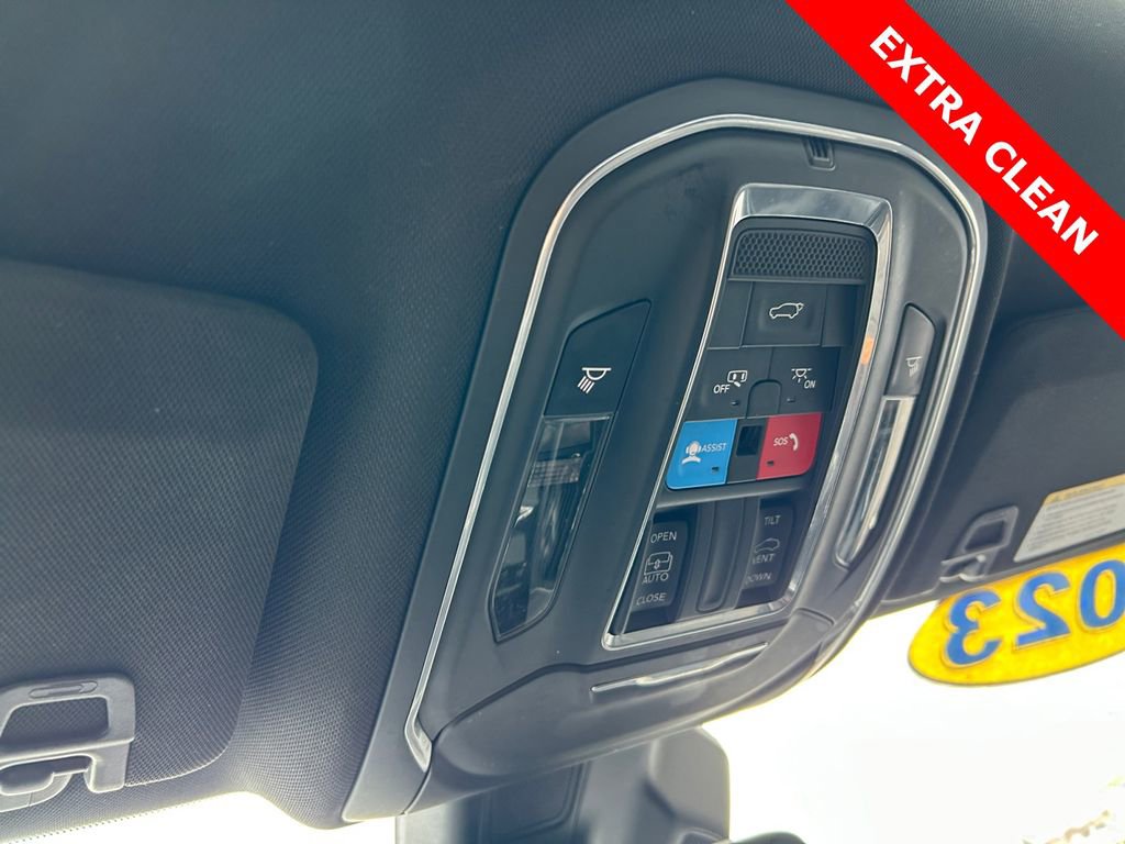 Used 2023 Jeep Grand Cherokee Altitude image 26