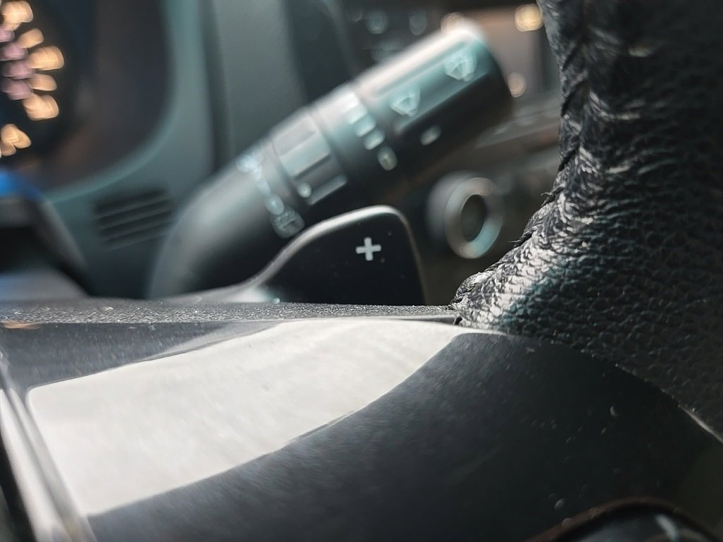 Used 2017 Ford Explorer XLT image 46