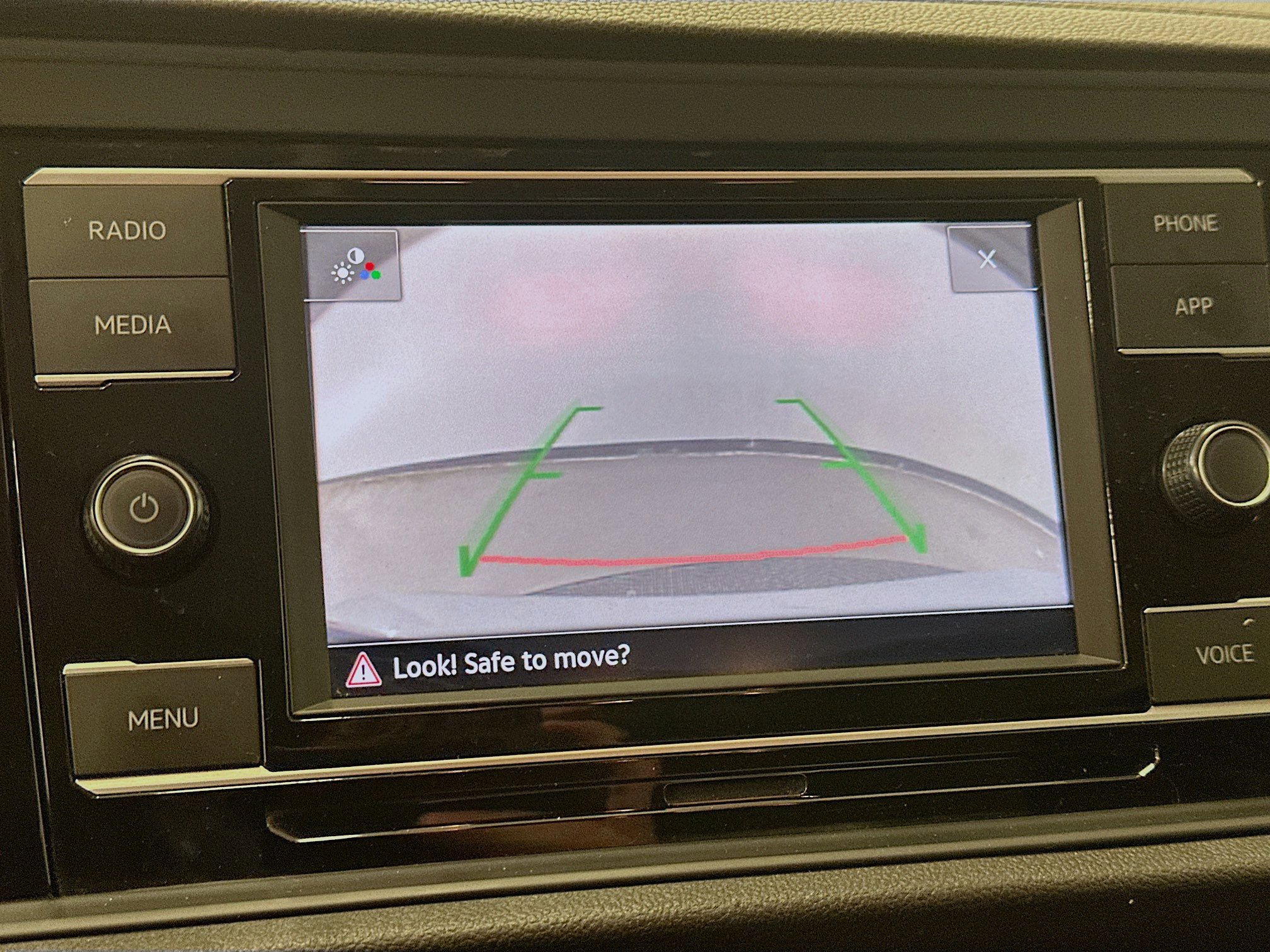 Used 2024 Volkswagen Jetta SE image 22