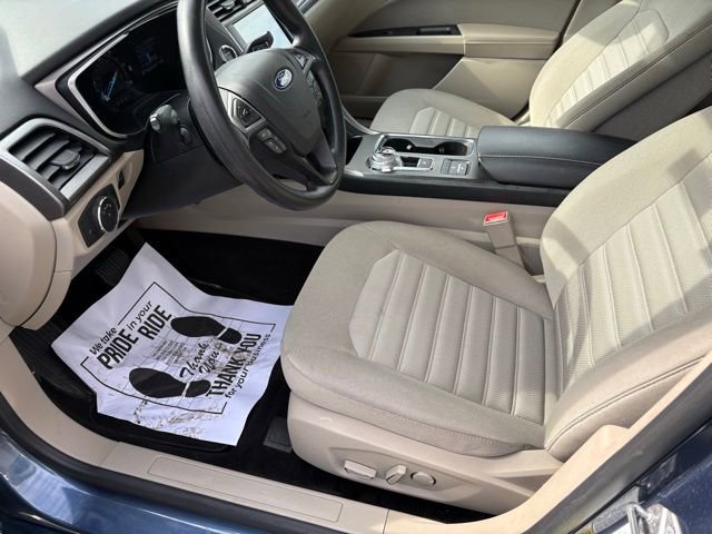 Used 2019 Ford Fusion SE image 14