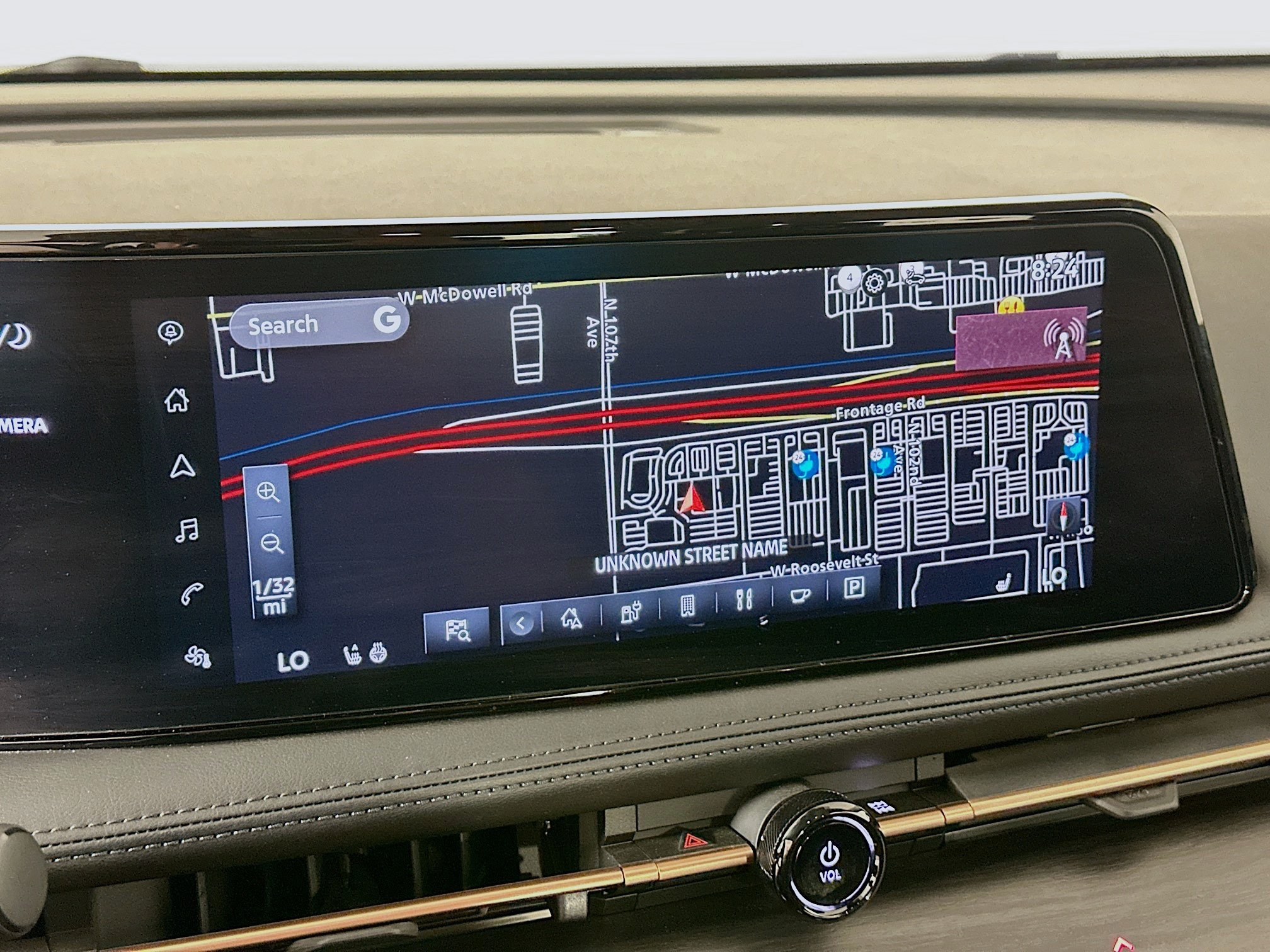 Used 2024 Nissan Ariya AWD image 22