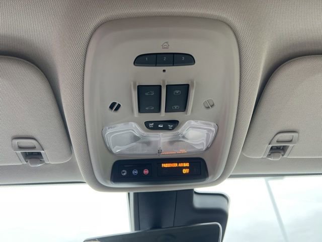 Used 2024 Buick Encore GX Avenir w/ Avenir Technology Package image 25