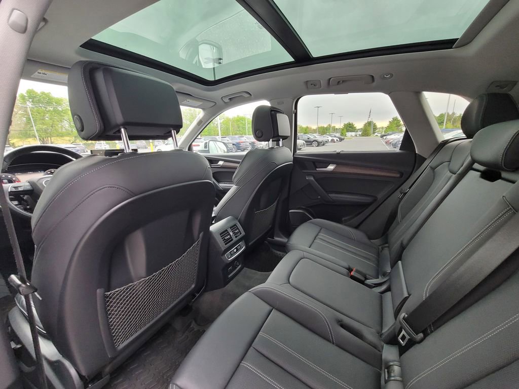Certified 2021 Audi Q5 Prestige w/ Prestige Package AWD/4WD image 15