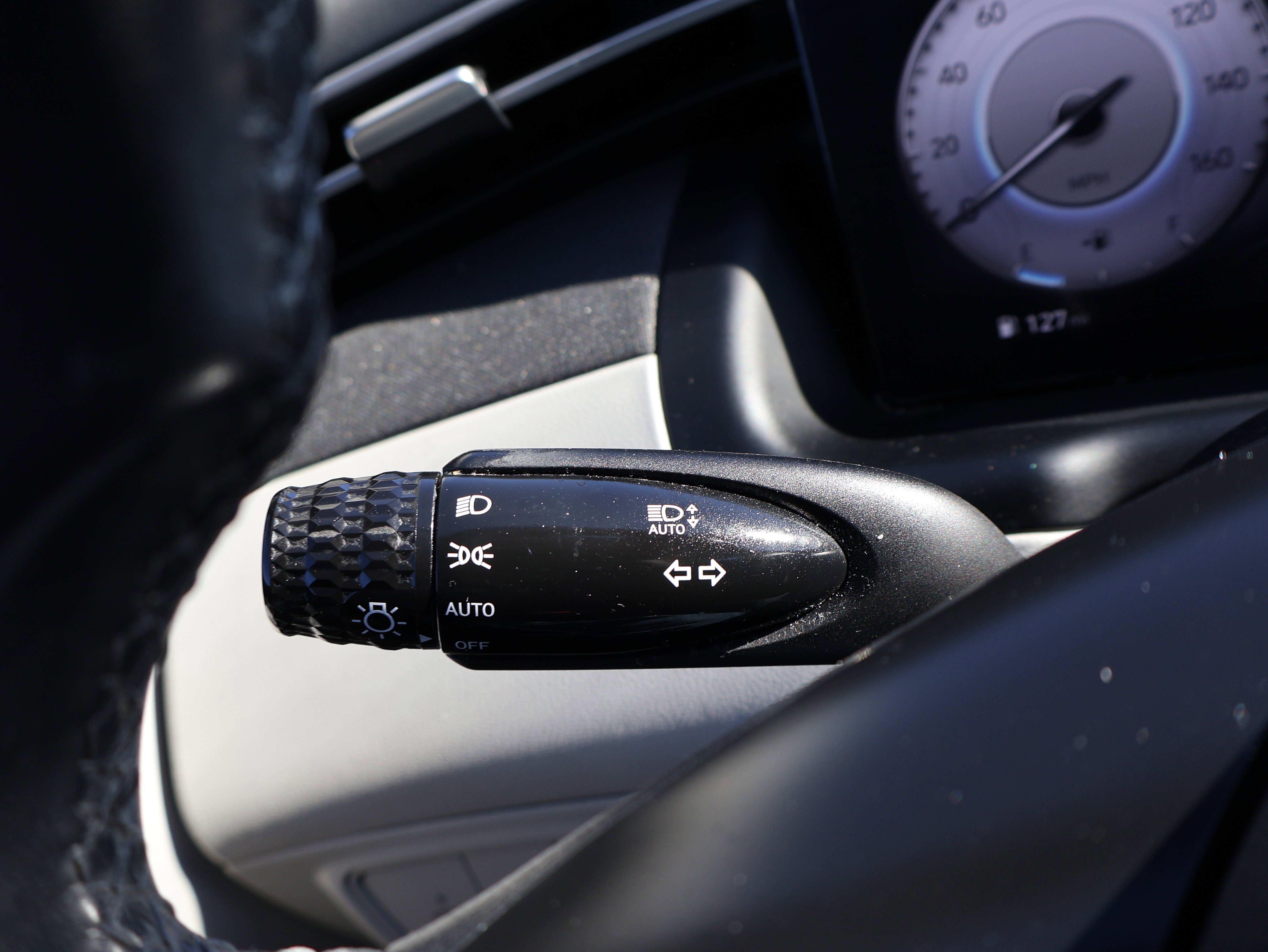 Used 2023 Hyundai Tucson SEL w/ Convenience Package image 35