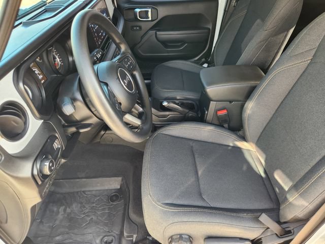 Used 2025 Jeep Gladiator Sport AWD/4WD image 13