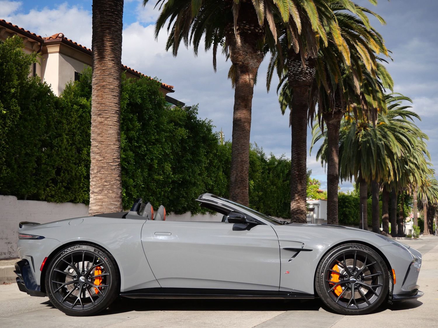 New 2026 Aston Martin V8 Vantage S image 15