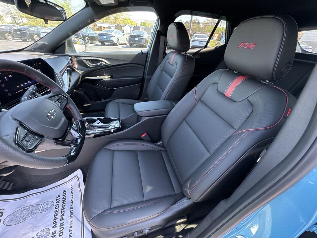 New 2026 Chevrolet Trax RS image 11