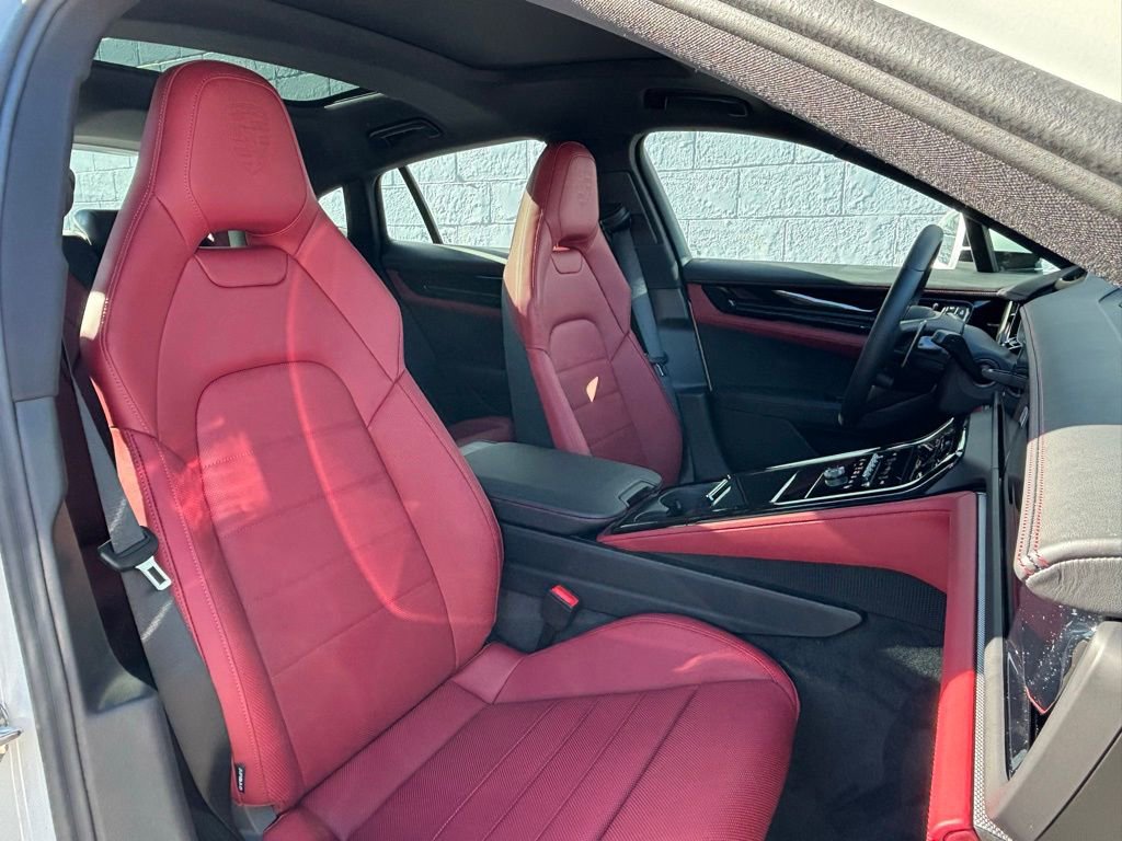 New 2026 Porsche Panamera image 16