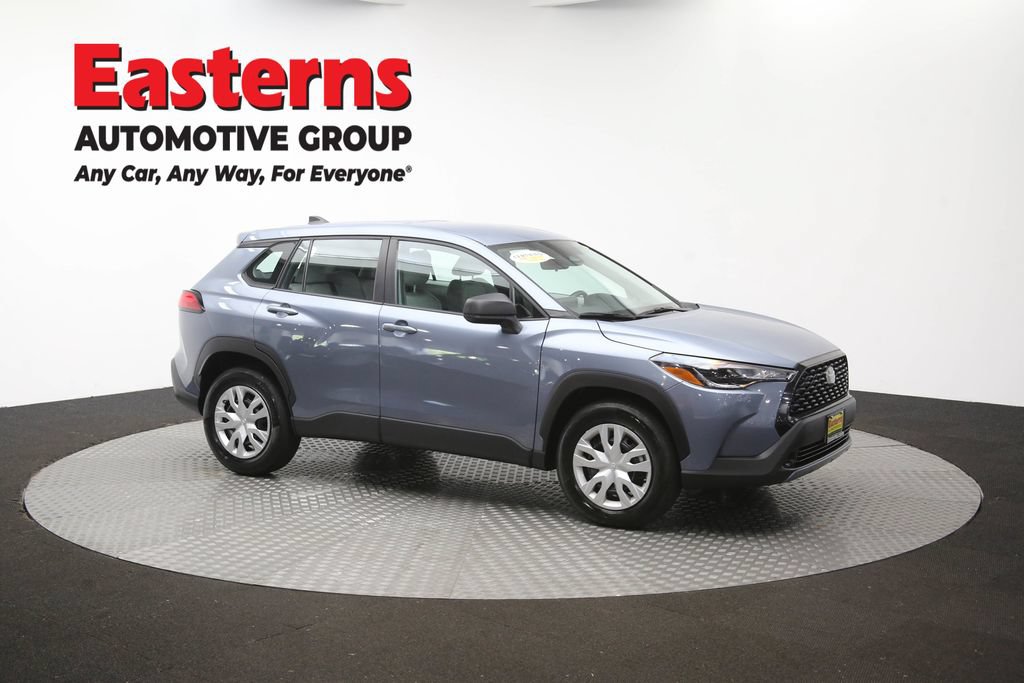 Used 2025 Toyota Corolla Cross L FWD image 48