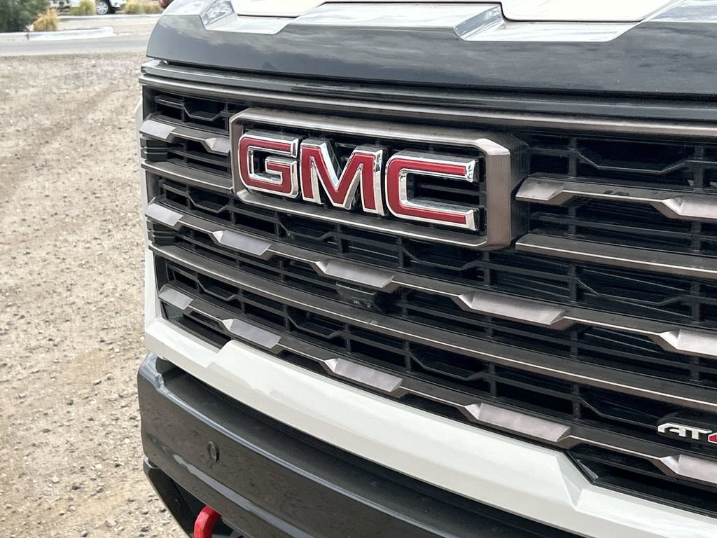 New 2026 GMC Sierra 2500 AT4X AWD/4WD image 31