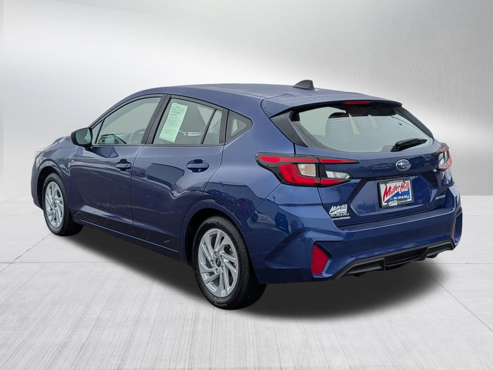 Certified 2025 Subaru Impreza 2.0i image 5