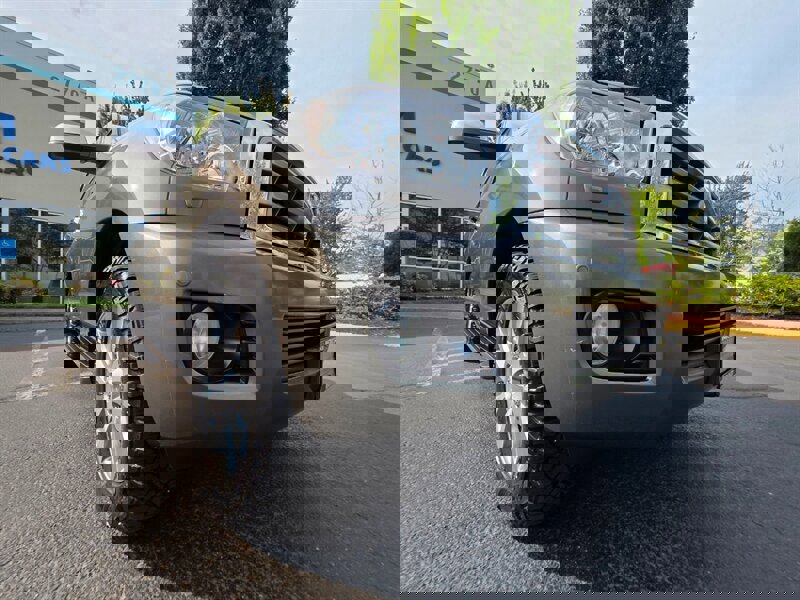 Used 2011 Toyota Sequoia Limited AWD/4WD image 9