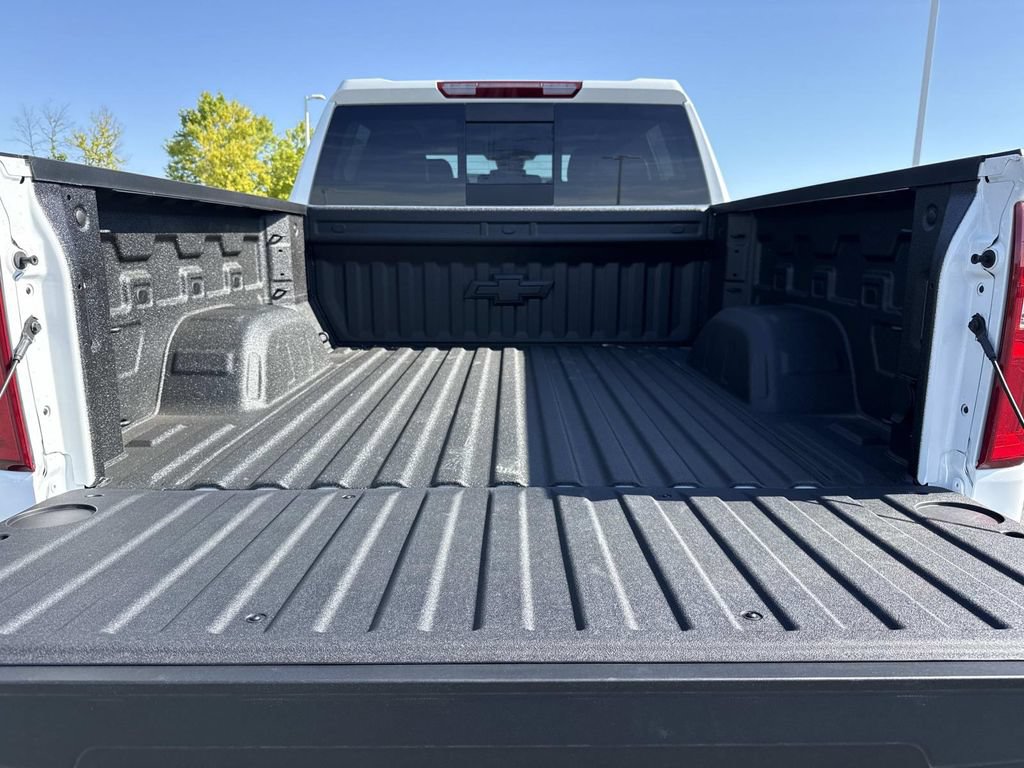 New 2026 Chevrolet Silverado 1500 RST AWD/4WD image 11