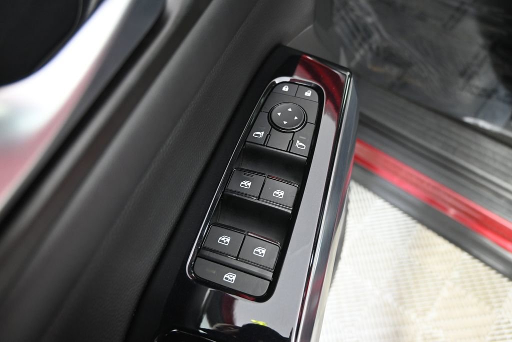 Used 2023 Nissan Pathfinder SL image 21