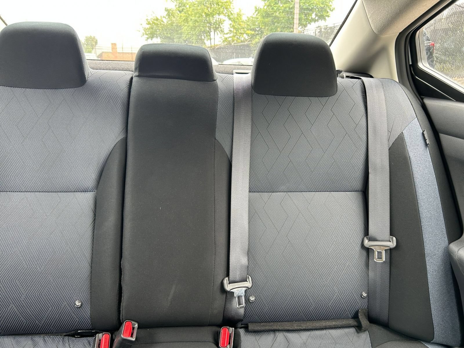Used 2025 Nissan Versa SV FWD image 27